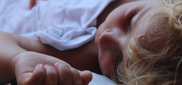 18 Natural Sleep Aids that Work to Improve Sleep & Health